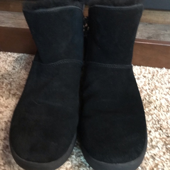 👢🔥Koolaburra Booties!!🔥👢 - Picture 4 of 6